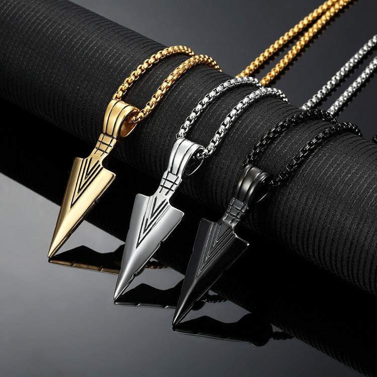 SPEAR KOLYE