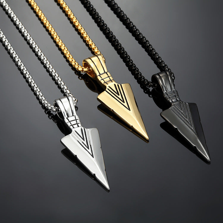 SPEAR KOLYE